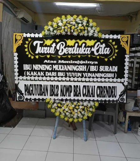 Papan Bunga Duka Karang Sari