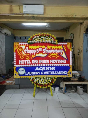 Papan Bunga di Karang Sari